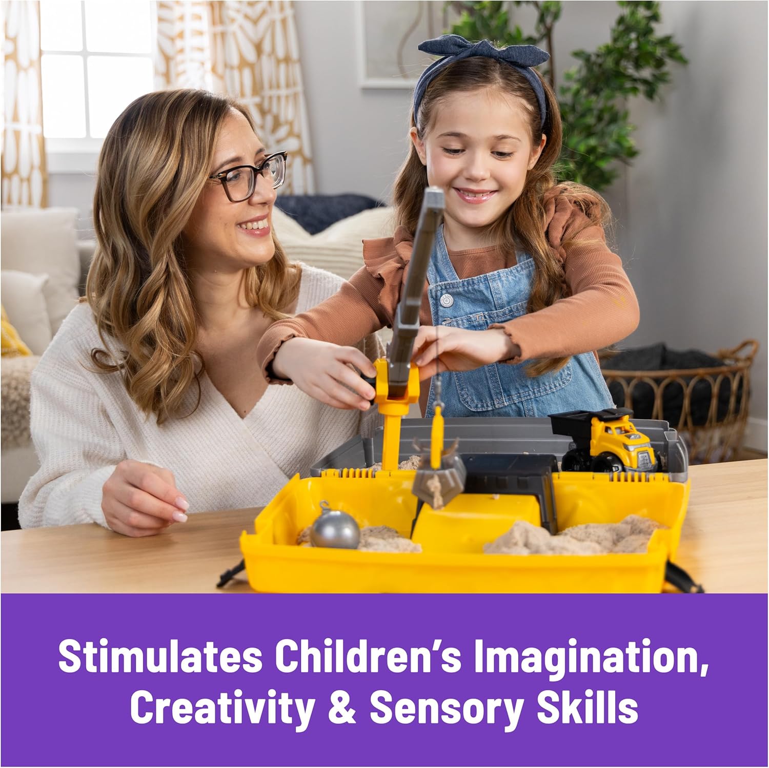 Kinetic Sand, Construction Site Folding Sandbox with 2lbs Play Sand & Toy Truck, Sensory Toys for Kids Ages 3 and up - Image 6